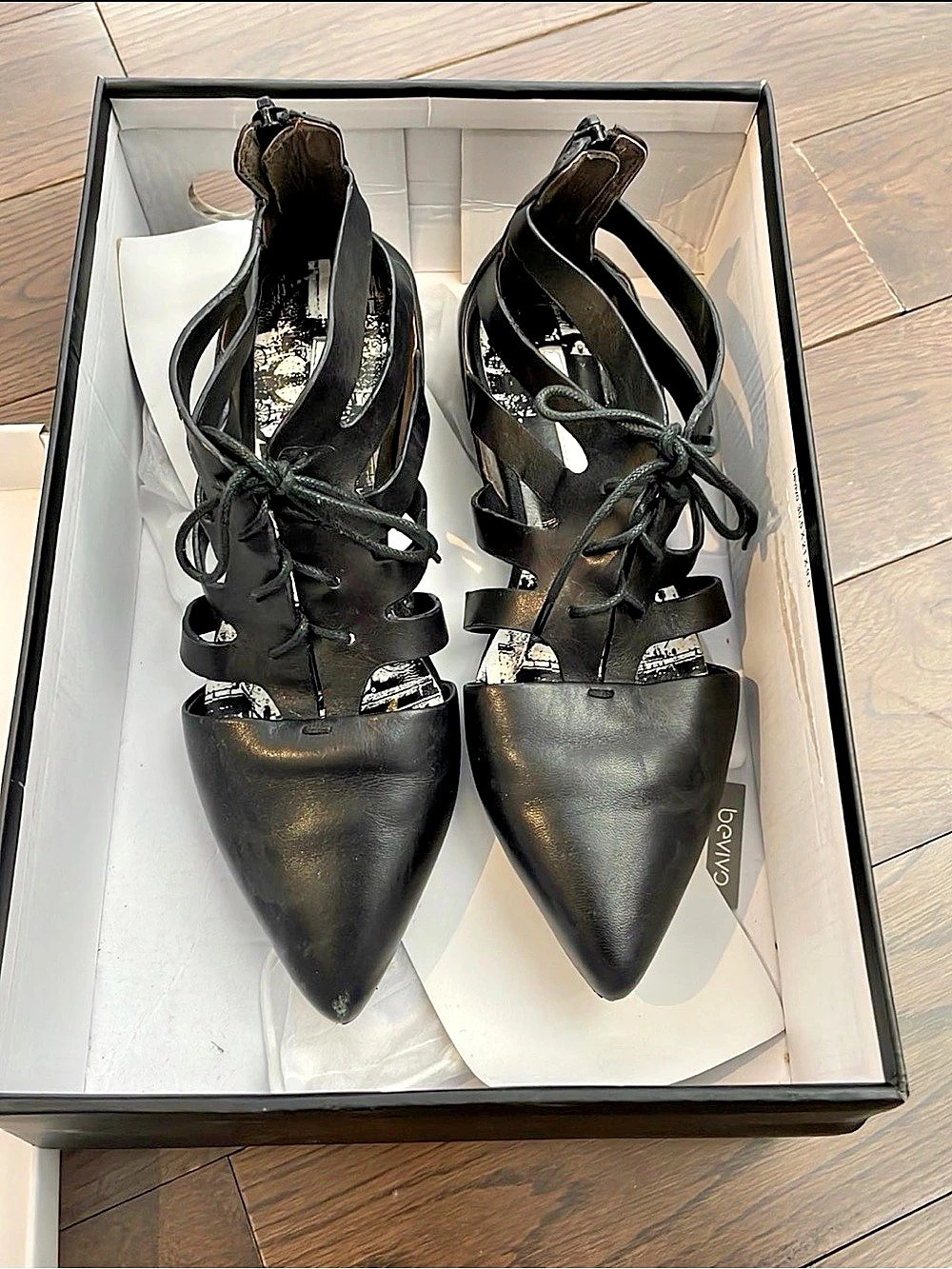 Black leather Lace-Up Pointed-Toe flat sandals